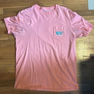 Pink vineyard vines tshirt